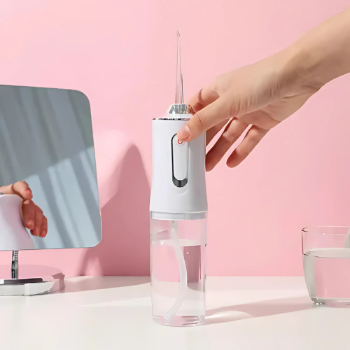 AquaJet Clean™ Water Flosser